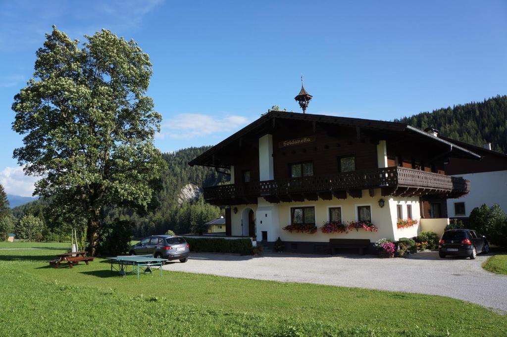 Hotel Gästehaus Soldanella Ramsau am Dachstein Exterior foto